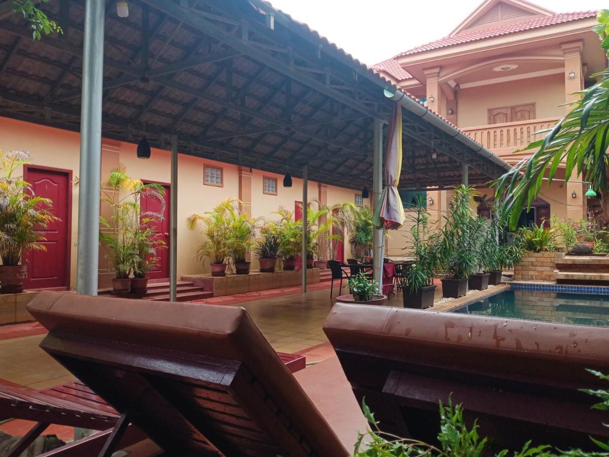 Sam Villa Siem Reap Exterior photo